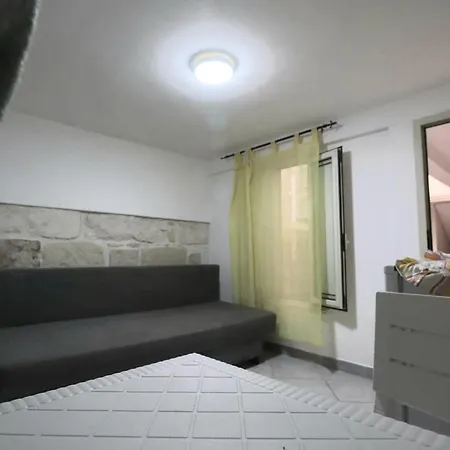 Bacchilide Room- Stanza Privata