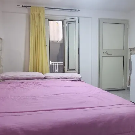 Vendégház Bacchilide Room- Stanza Privata